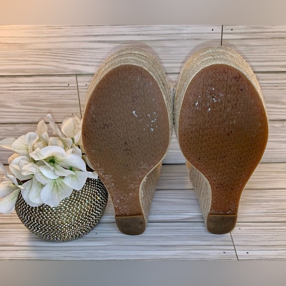 Sold Michael Kors Danita Top Zipped Linen Wedges S:7M - Picture 11 of 12